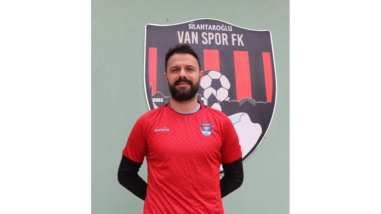 Van Spor Kalecisi Haydar, Şenol Güneş'in Rekorunu Ele Geçirdi