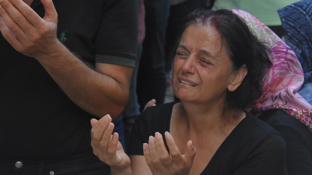 Ezgi'nin Annesi: Katili Yakalansa O Kor Ateşe Bir Damla Su Serpilmiş Olurdu