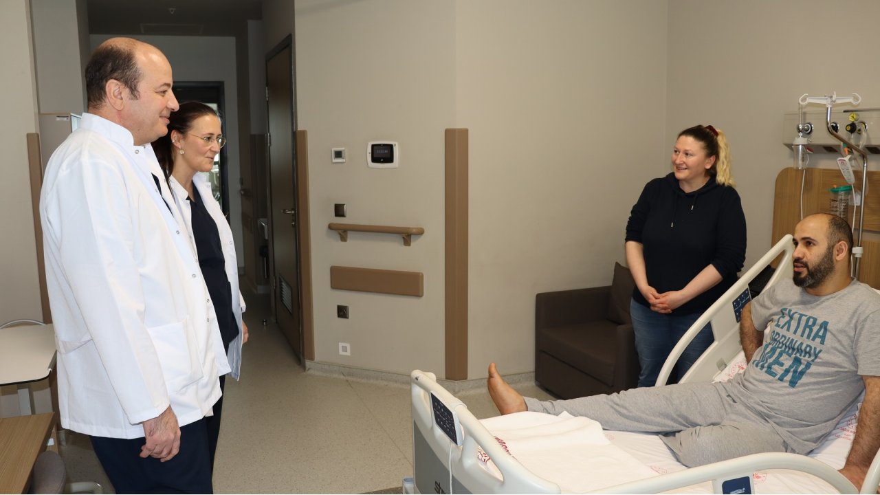 34 Yaşındaki Hastaya, Kapalı Yöntemle Yapay Kalp Kapakçığı Yerleştirildi