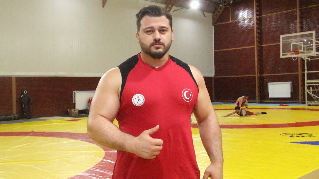 Rıza Kayaalp'in Hedefi, Efsane Rus Güreşçinin Altın Madalya Rekorunu Egale Etmek