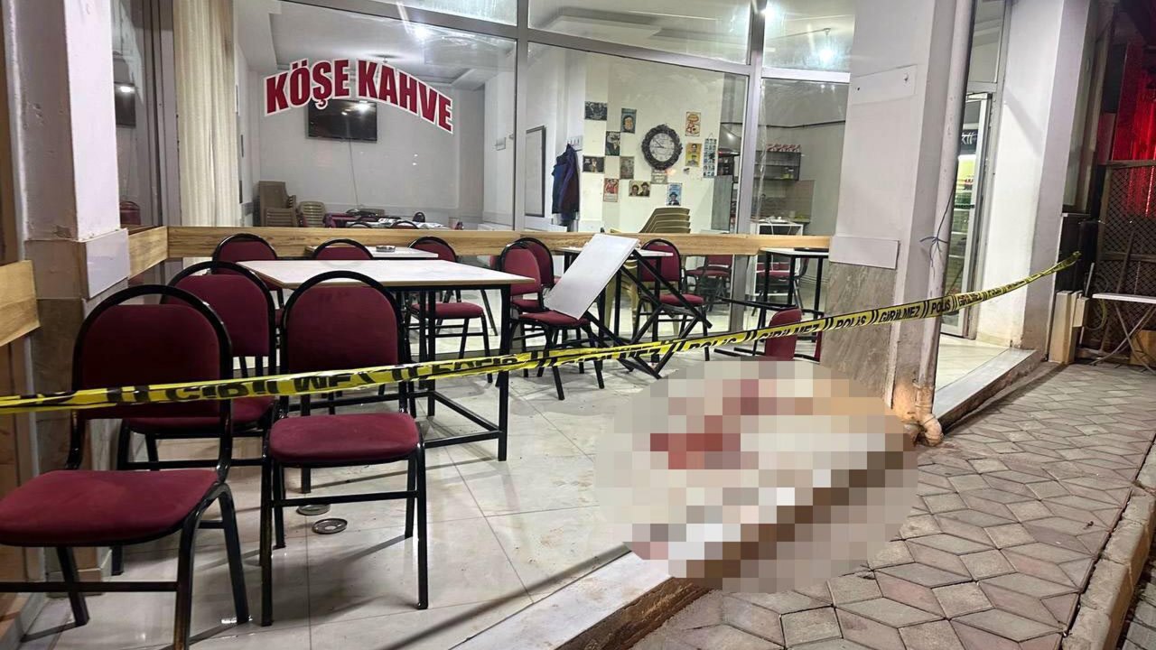 Kahvehanede Pompalı Saldırının Failleri Baba-oğul Tutuklandı