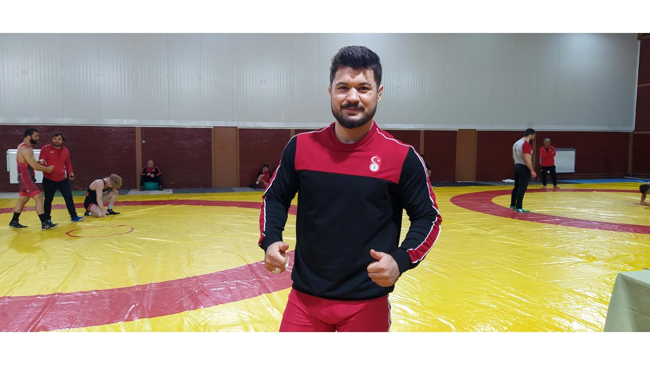 Milli Güreşçilerin Hedefi Çifte Bayram Yaşatmak