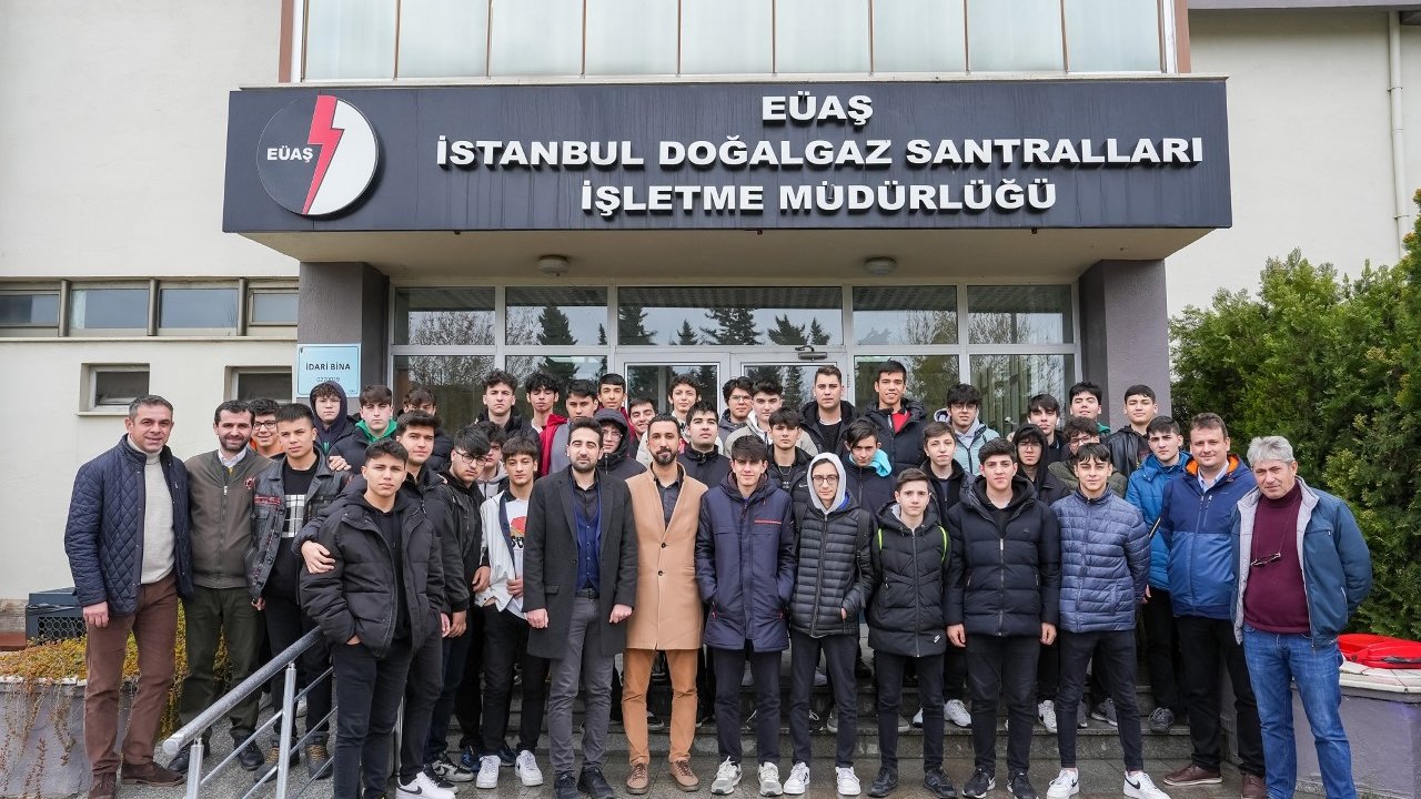 Öğrenciler Doğal Gaz Santralinde Elektrik Üretimini Yerinde Deneyimledi