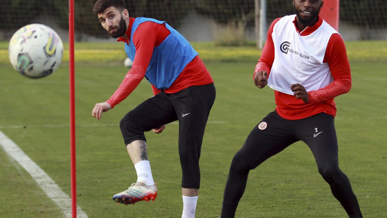 Antalyaspor, İç Saha Yenilmezlik Serisini 5 Maça Çıkarmayı Hedefliyor