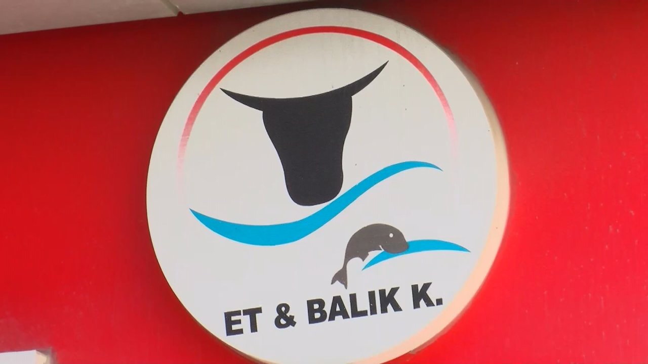 Et Ve Süt Kurumu'nun Tabelalarını Taklit Eden İşletmelere 7 Milyon 140 Bin 604 Lira Ceza