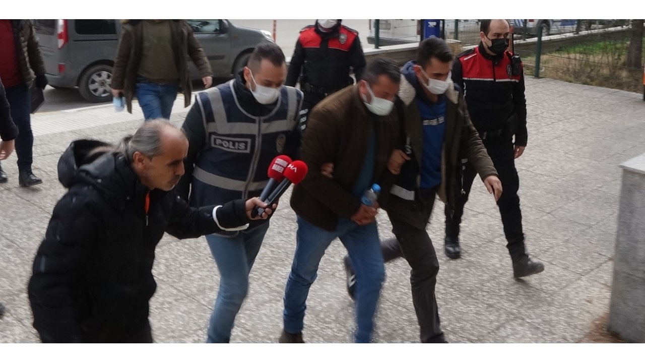 Otomobile Bomba Düzeneği Yerleştiren Sanık: Telefondaki Ses Kayıtları Çözümlensin