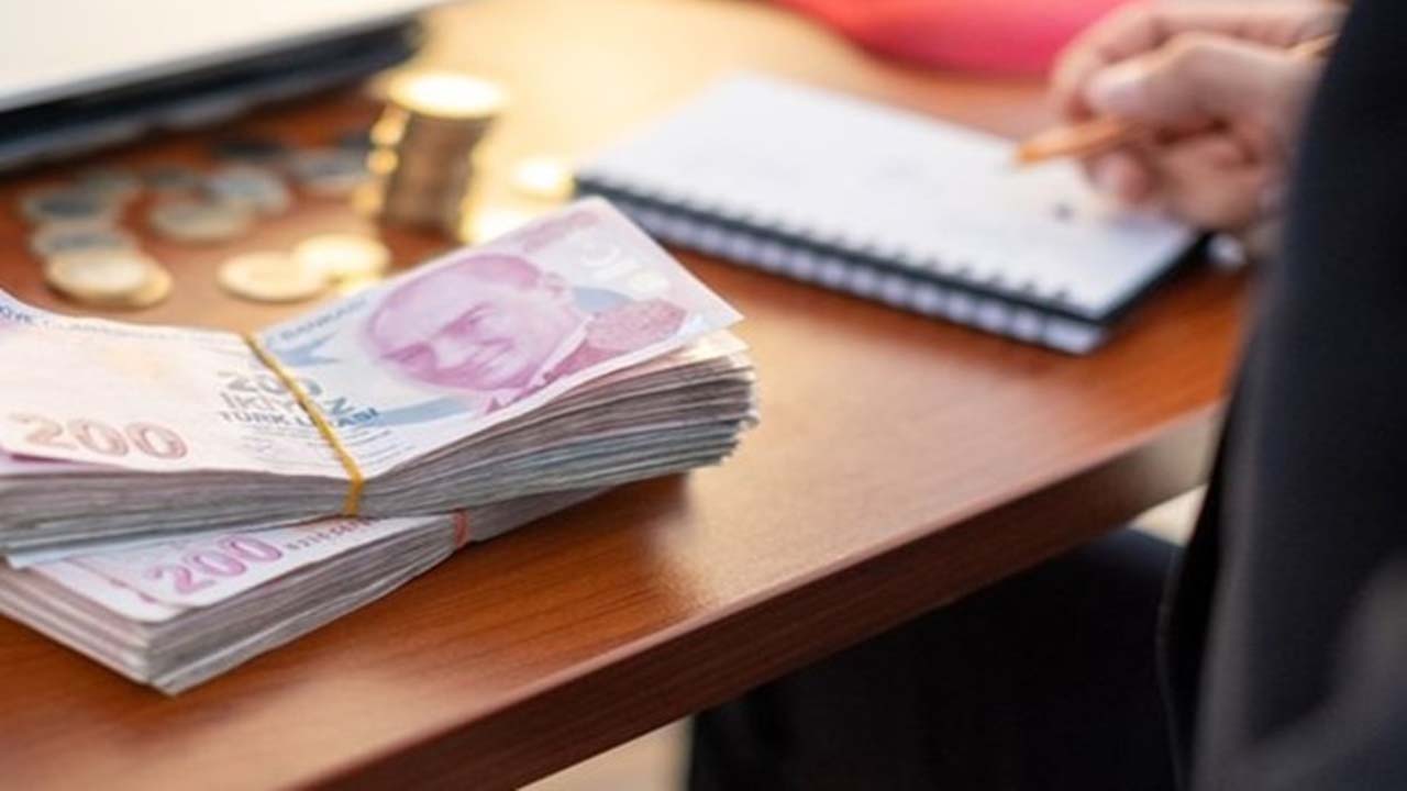 Ziraat Bankası, Vakıfbank ve Halkbank'tan emekli promosyonu için beklenen haber!