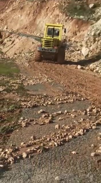 Gercüş’te Sağanak, Heyelana Neden Oldu