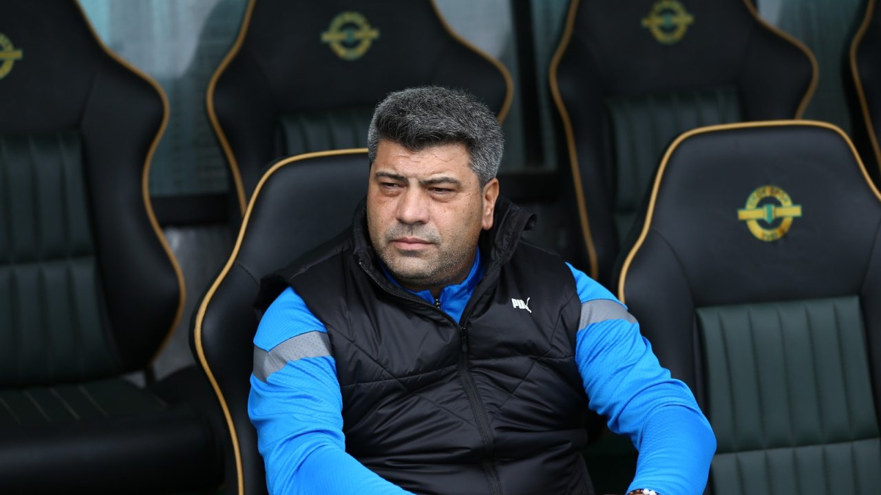 Afyonspor Teknik Direktörü Palaz: Türkiye, Euro 2028 Ya Da 2032'den Birinin Ev Sahipliğini Alacak