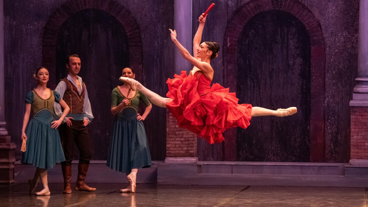 Cervantes'in Don Kişot'u Akm'de Bale Severlerle Buluşuyor