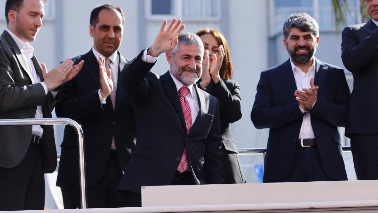 Bakan Nebati: Doğal Gazı Çıkaracağız, 20 Nisan'da Vanayı Çevireceğiz