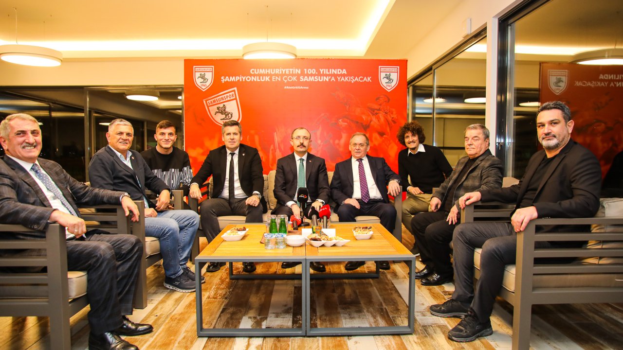Bakan Muş: Samsunspor’un Süper Lig’e Çıkması Bizi Sevince Boğdu