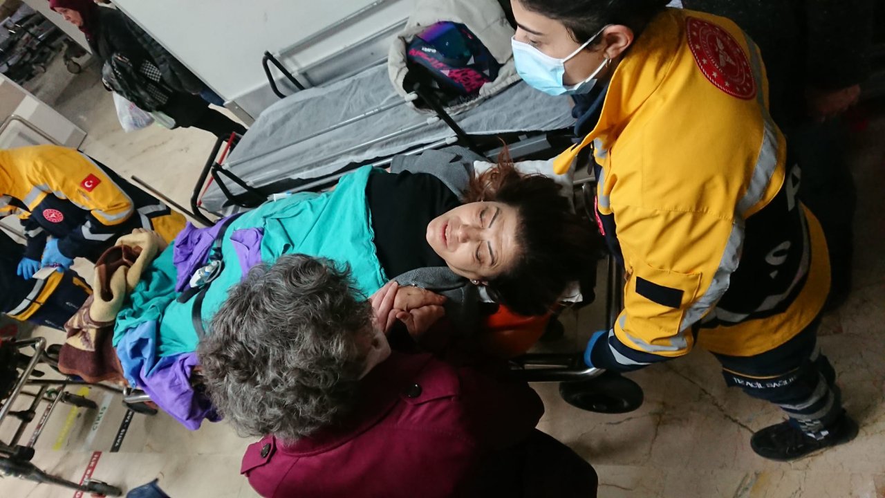 Hdp Grup Başkanvekili Beştaş, Erzurum'da Kaza Geçirdi (6)