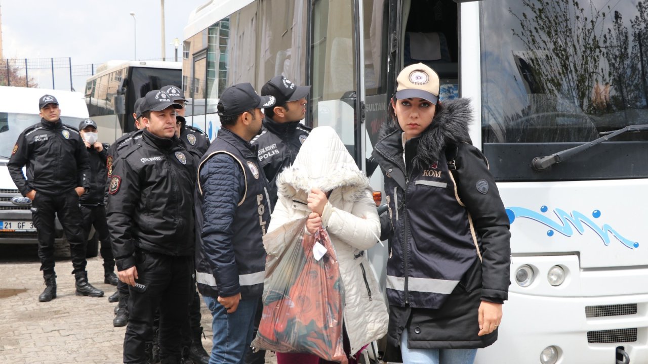 Suç Örgütüne ‘makas’ Operasyonunda 15 Tutuklama