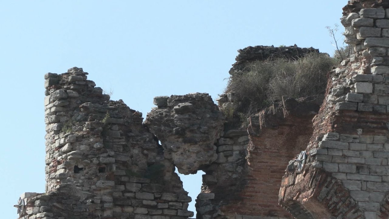 İstanbul Surları 'tehlike' Altında