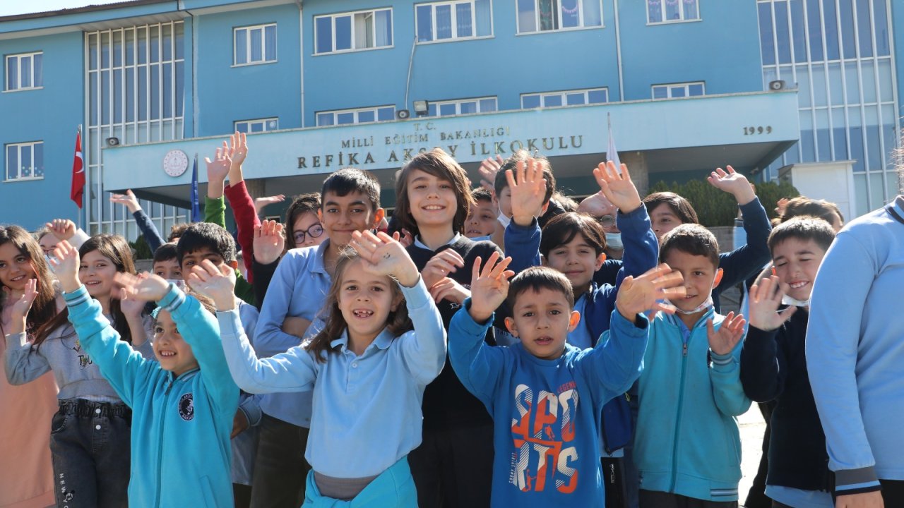 Ara Tatil Öncesi Son Zil Çaldı