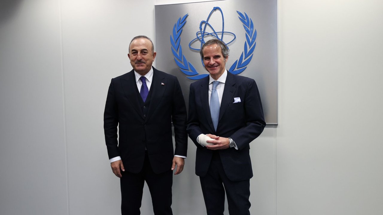 Çavuşoğlu, Iaea Direktörü Grossi İle Görüştü
