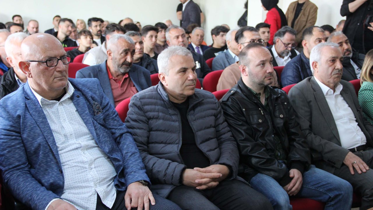 Bakan Kasapoğlu: Sağlıktan Eğitime Kadar Devasa Eserler, Projeler Var (2)