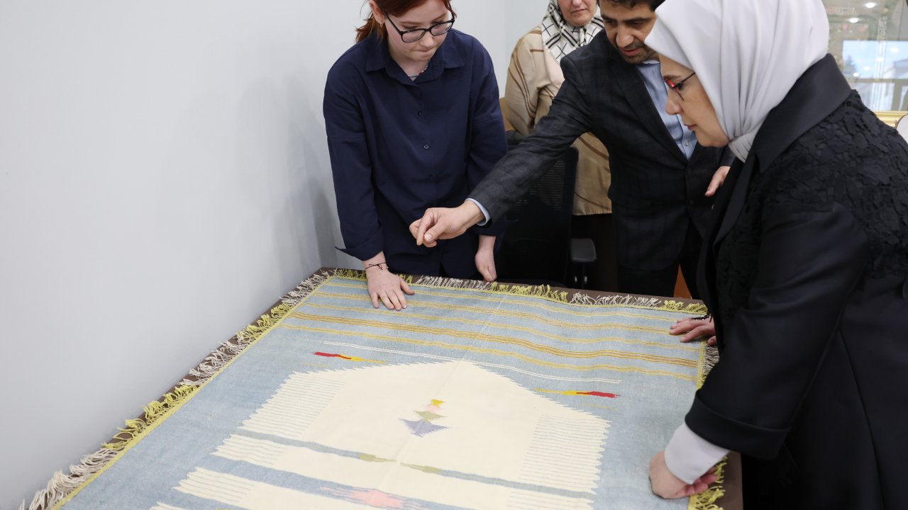 Emine Erdoğan, Togemder'in İftar Programında Depremzedeler Ve Hayırseverlerle Buluştu