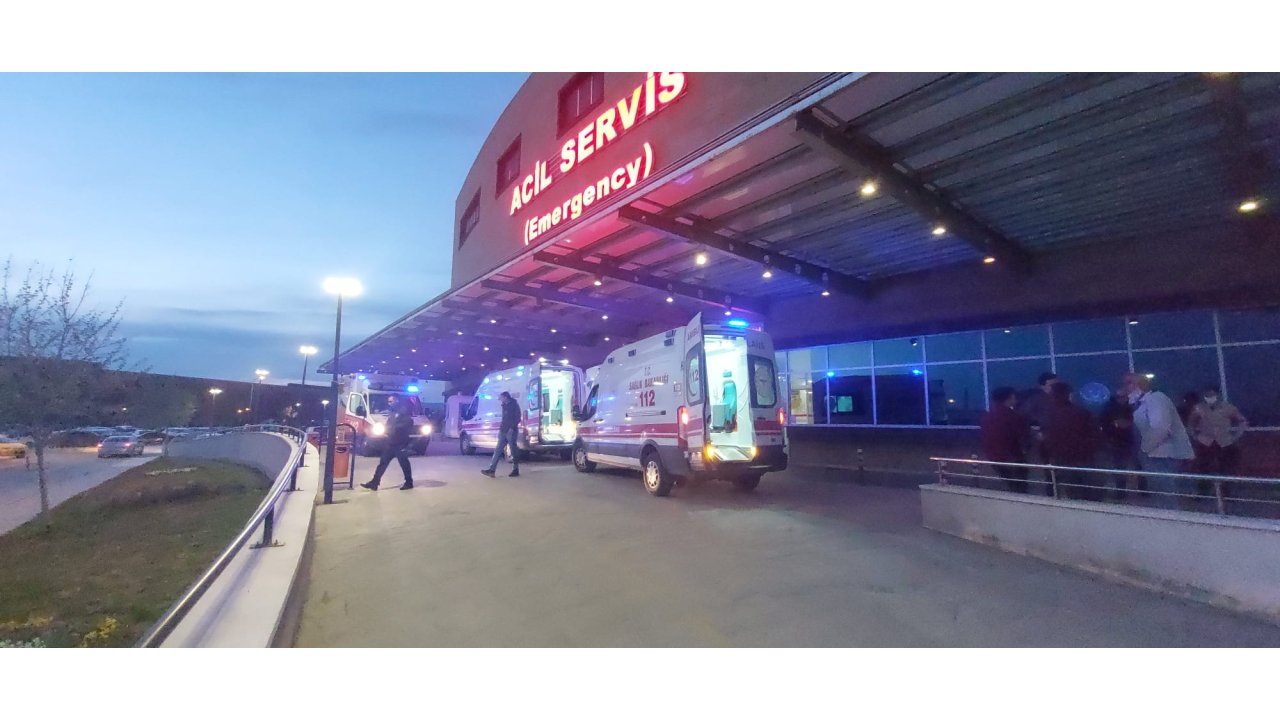 Silahlı Kavgada Eski Muhtar Öldü, Oğlu Yaralandı