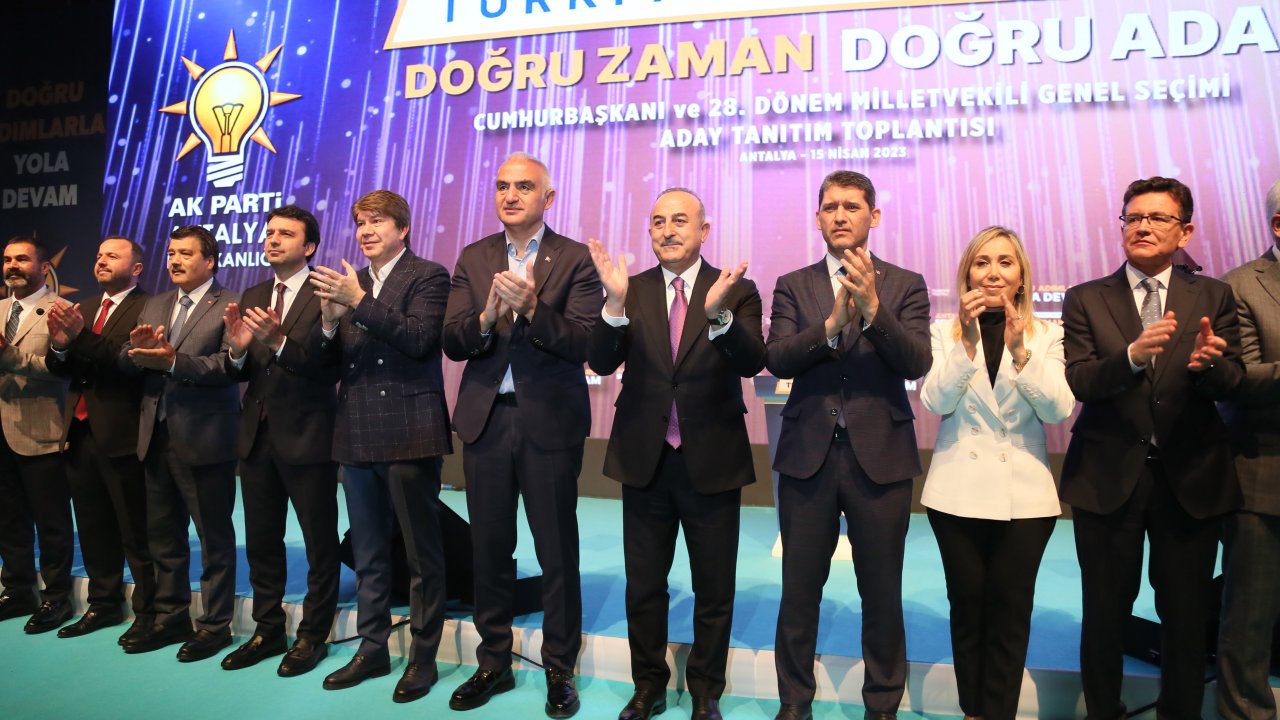 Bakan Çavuşoğlu: Bahar Çoktan Geldi, Artık Yaz Zamanı