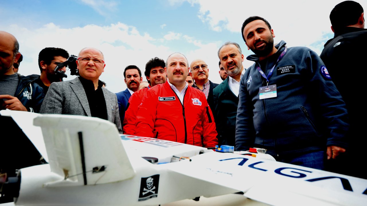 Bakan Varank: Türkiye Yüzyılı'nı Hep Beraber İnşa Edeceğiz