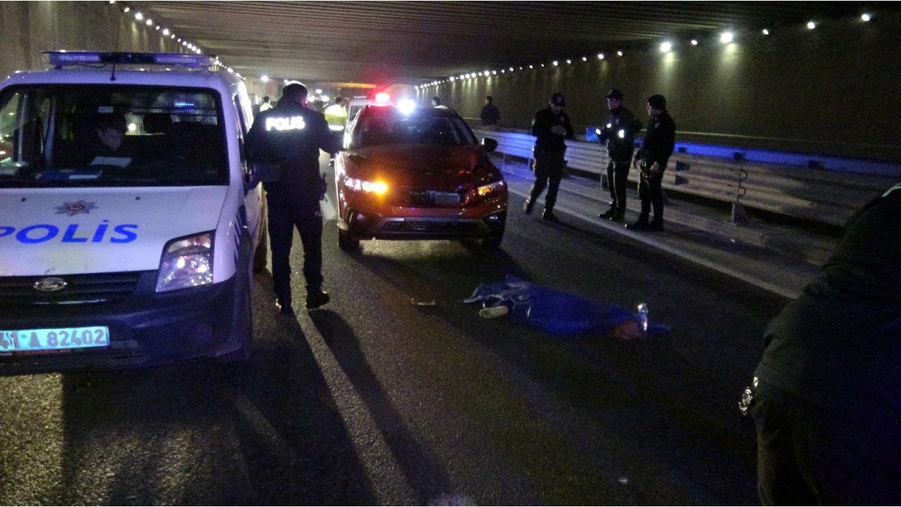 Otomobilin Çarptığı Kadın Hayatını Kaybetti