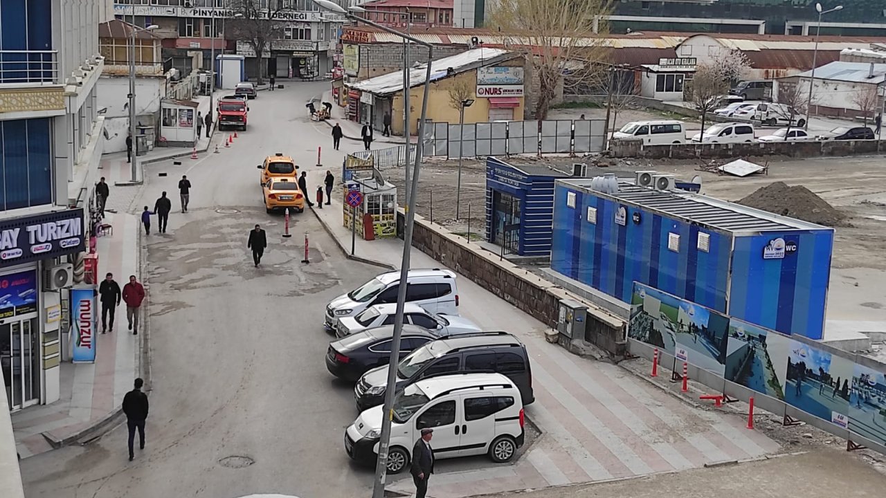 Van'da 4 Büyüklüğünde Deprem
