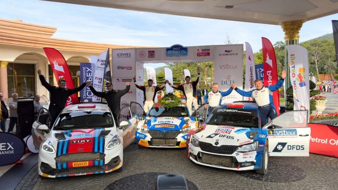 Ralli Şampiyonasında Depremzede Çocuklar İçin Bir Kamyon Oyuncak Toplandı