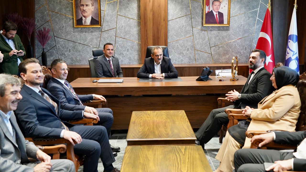 Bakan Özer: Son 20 Yılın Hikayesi, Yerli Ve Milli Davanın Hikayesidir (2)