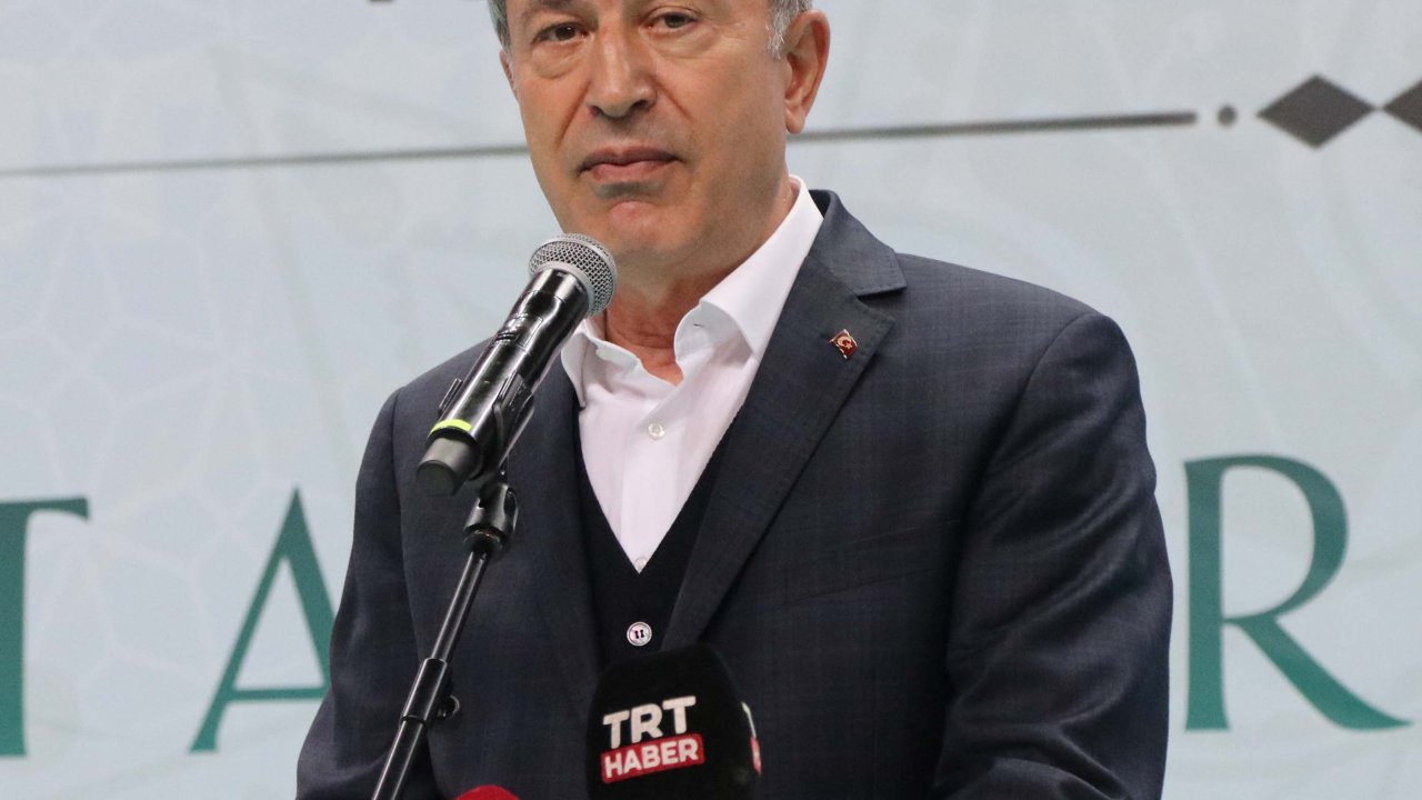 Bakan Akar: 10 Terörist Etkisiz Hale Getirildi (2)