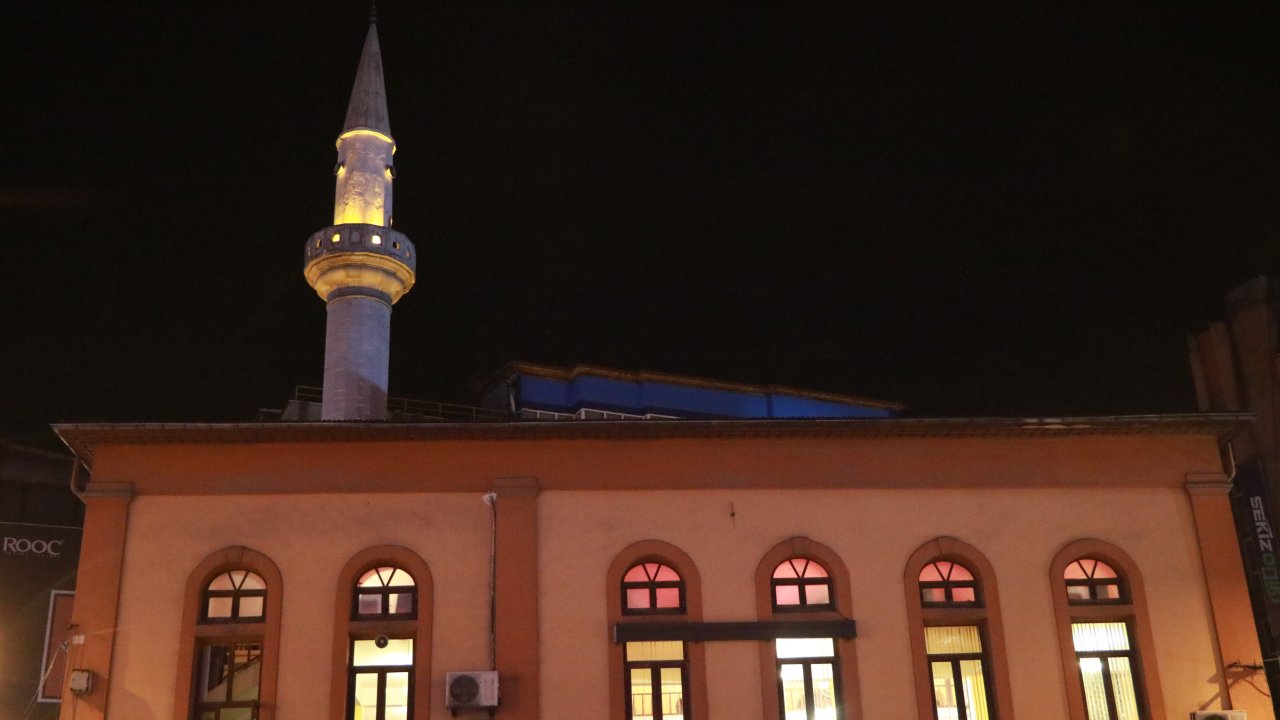 Zonguldak’ta Merkezi Sistemdeki Arıza Sebebiyle Ezan 4 Dakika Geç Okundu