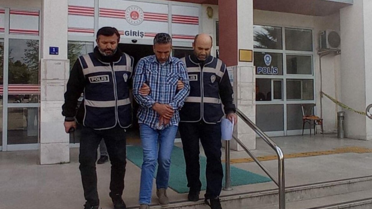 Arkadaşını Küfrettiği İçin Öldürmüş