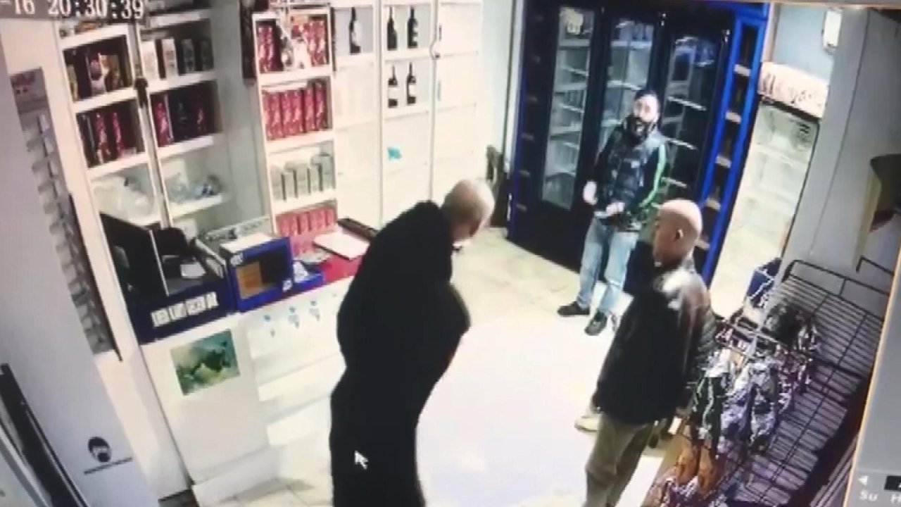 Eyüpsultan'da Tartıştığı Eski Ortağına Silahla Ateş Edip Kaçtı