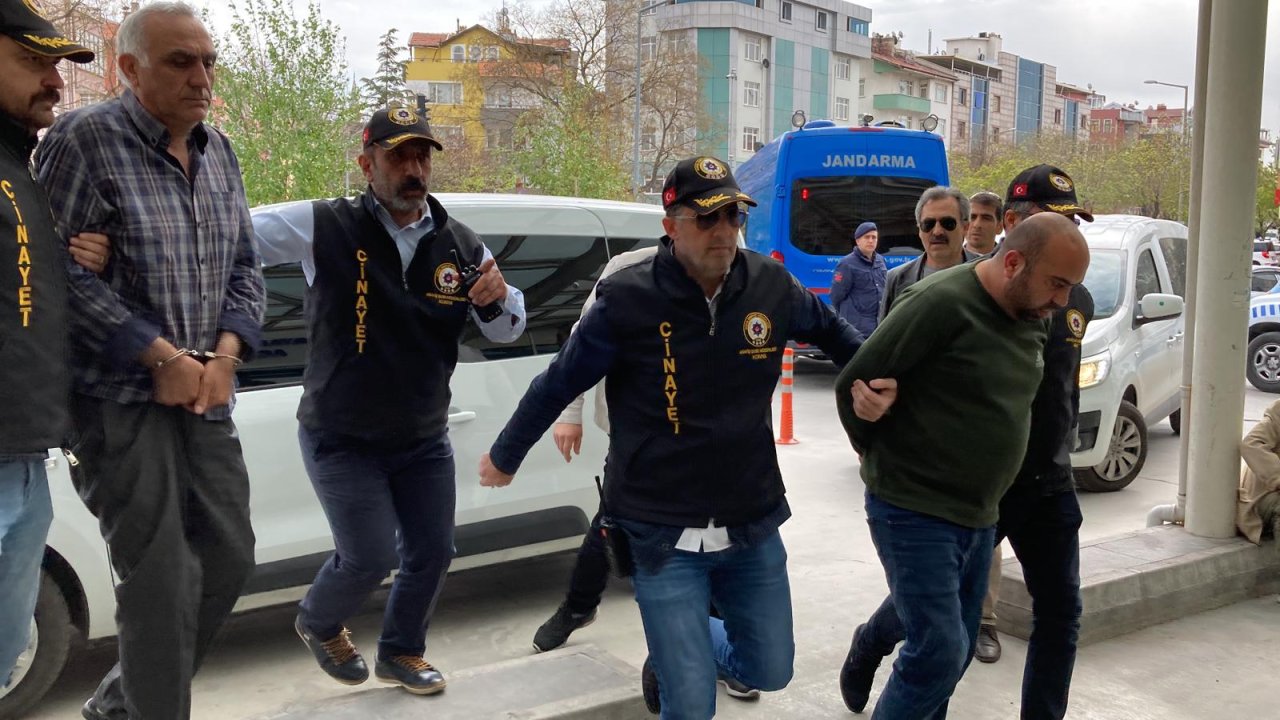 1 Kişinin Öldüğü Komşuların Silahlı Kavgası Cep Telefonu Kamerasında