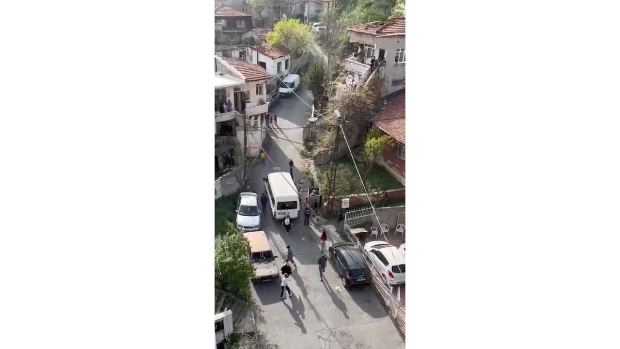 Gaziosmanpaşa'da "nişan Atma" Kavgası