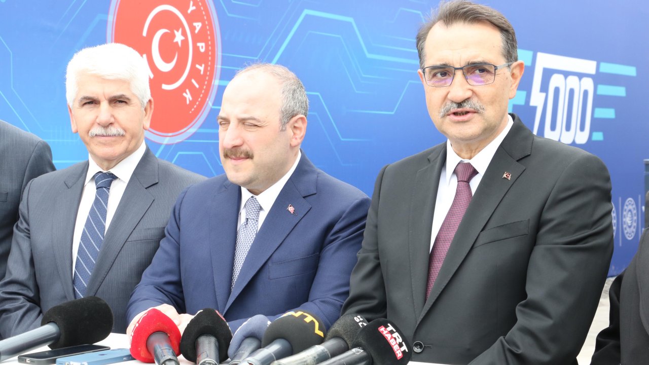 Bakan Varank: Türkiye’nin İlk Elektrikli Lokomotifi, Türkiye Yüzyılı'nın Nişanelerinden Bir Tanesi Olacak