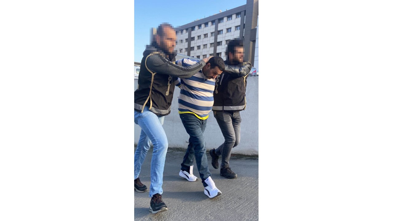 Ek Fotoğraf//barış Boyun'un Ağabeyi Kaçmak Üzereyken Silivri'de Yakalandı