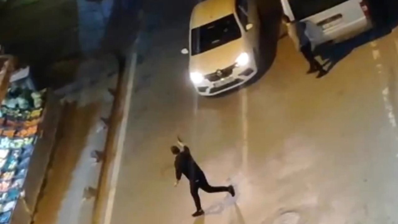 Çekmeköy’de Yaşanan Silahlı Çatışma Kamerada