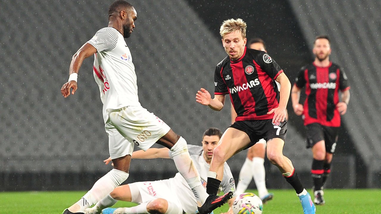 Fatih Karagümrük - Ümraniyespor: 4-2