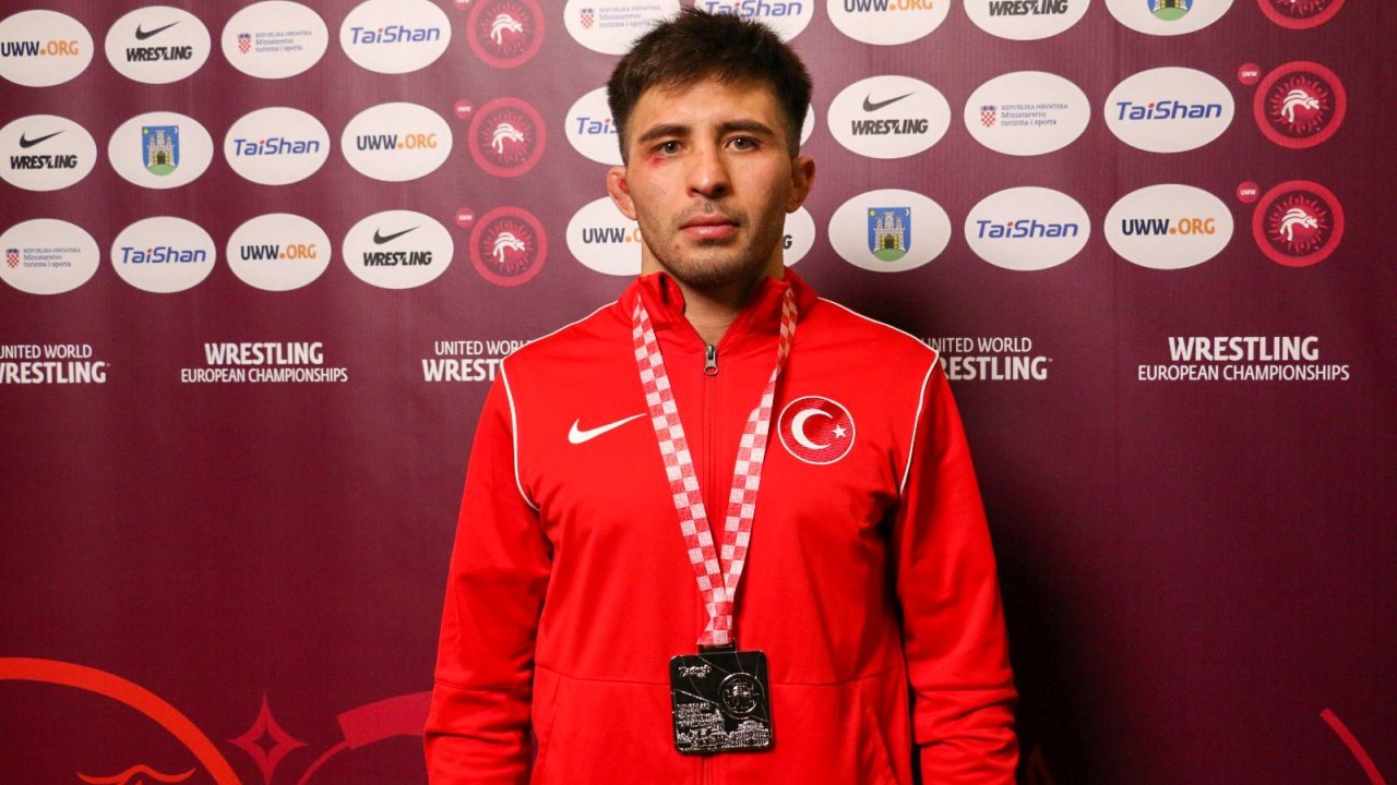 Avrupa Güreş Şampiyonası'nda Bir Gümüş Bir Bronz Madalya
