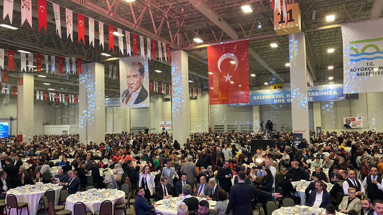 Büyükçekmece’de ‘büyük Halk İftarı’ Düzenlendi