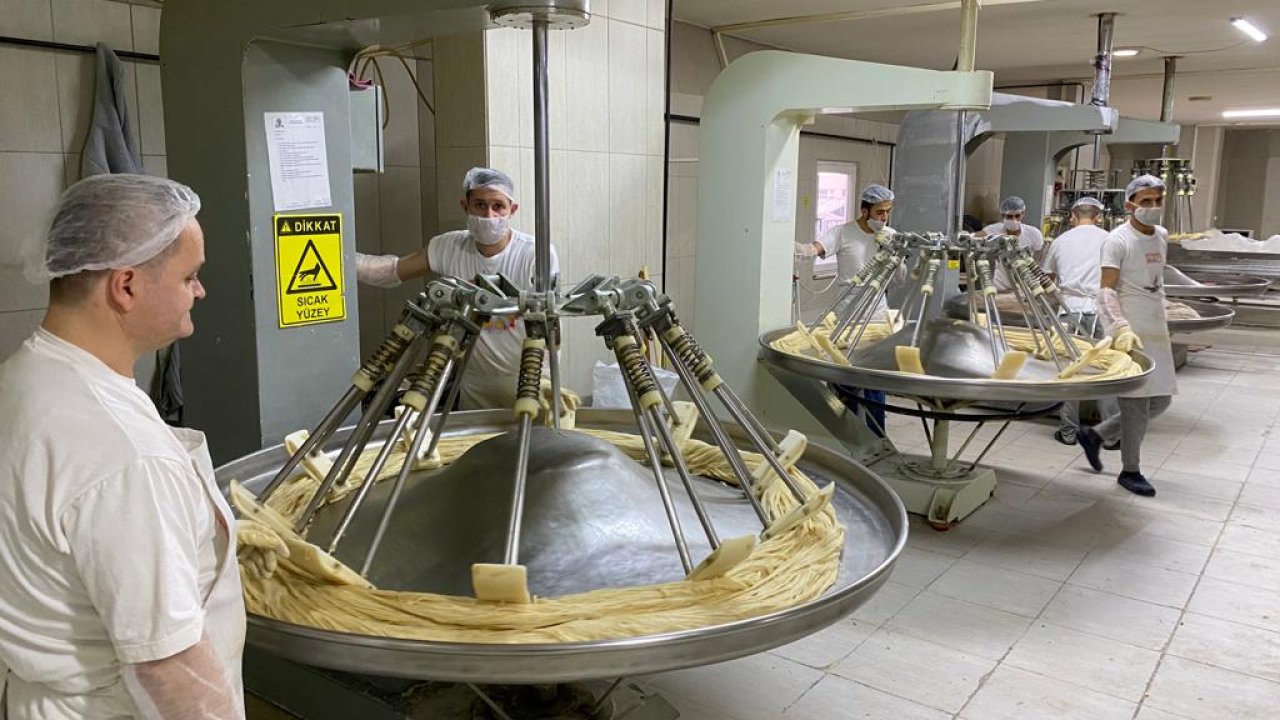 Ramazan Bayramı Öncesi Pişmaniye Üretimi 2 Katına Çıktı
