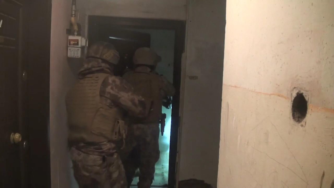 İstanbul'da Deaş Operasyonu: Yabancı Uyruklu 6 Kişi Yakalandı