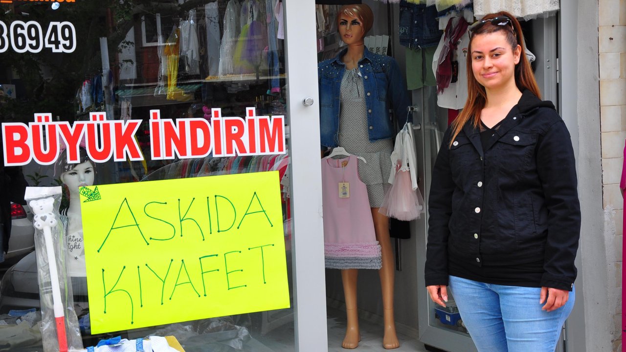 Manisa'da Çocuklar İçin 'askıda Kıyafet' Uygulaması