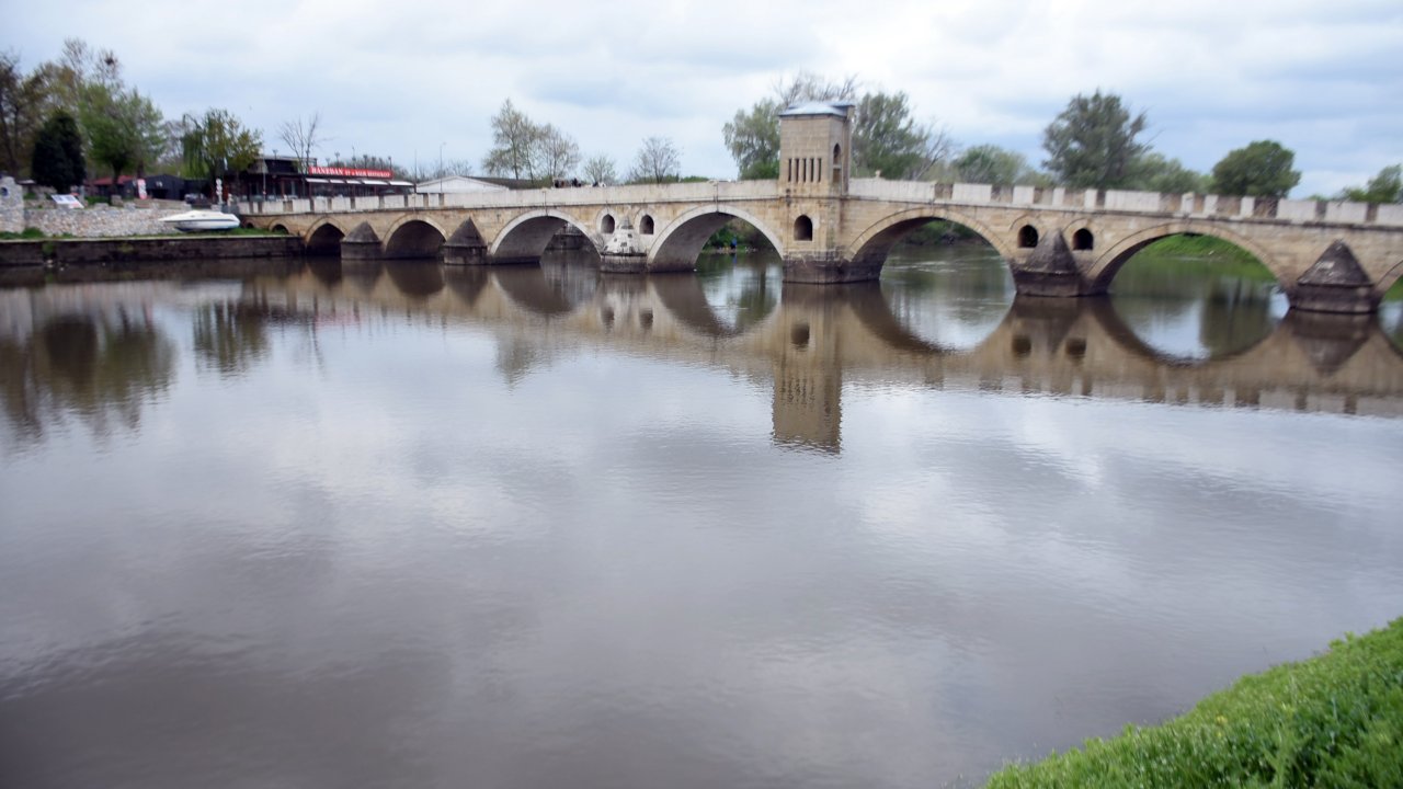 Yağmurla Birlikte Tunca Ve Meriç'te Akan Su 5 Kat Arttı