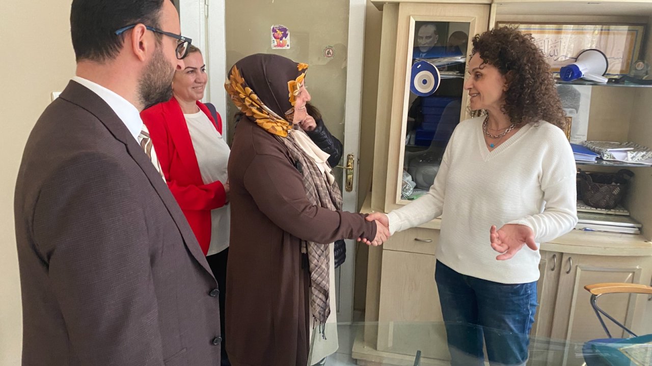 Ak Parti İstanbul Milletvekili Adayı Süslü, Kızılay’a Kan Bağışı İçin Çağrı Yaptı