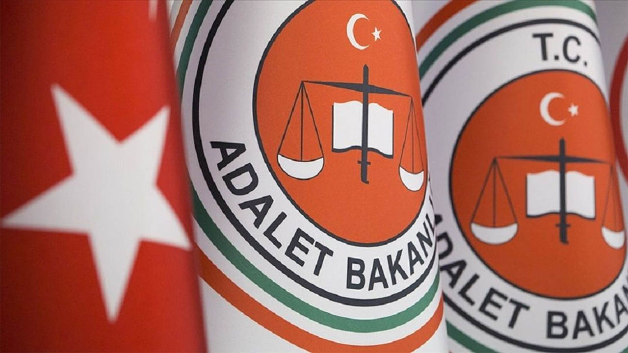 Adalet Bakanlığı personel alımı devam ediyor! 500 kişi alınacak
