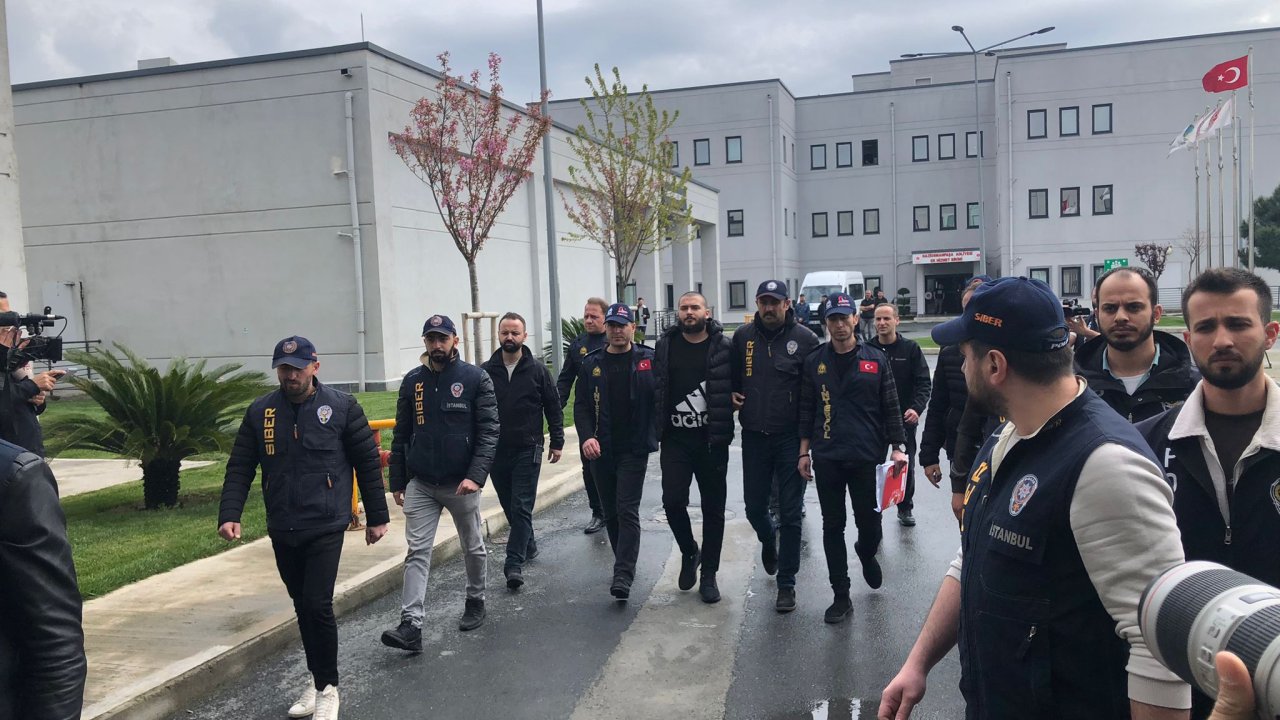 Thodex'in Kurucusu Faruk Fatih Özer Türkiye'ye Getirildi (2)