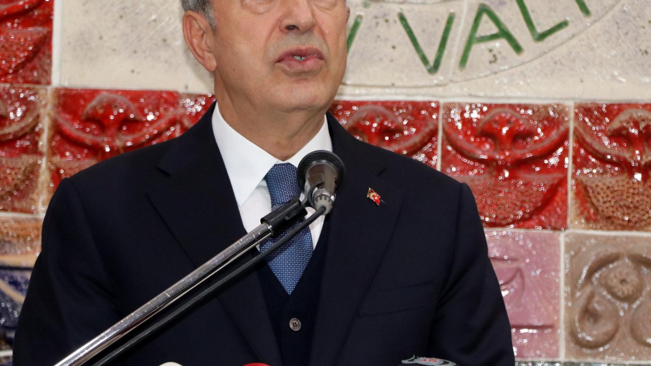 Bakan Akar: Bu Terör Belasından Asil Milletimizi Kurtaracağız